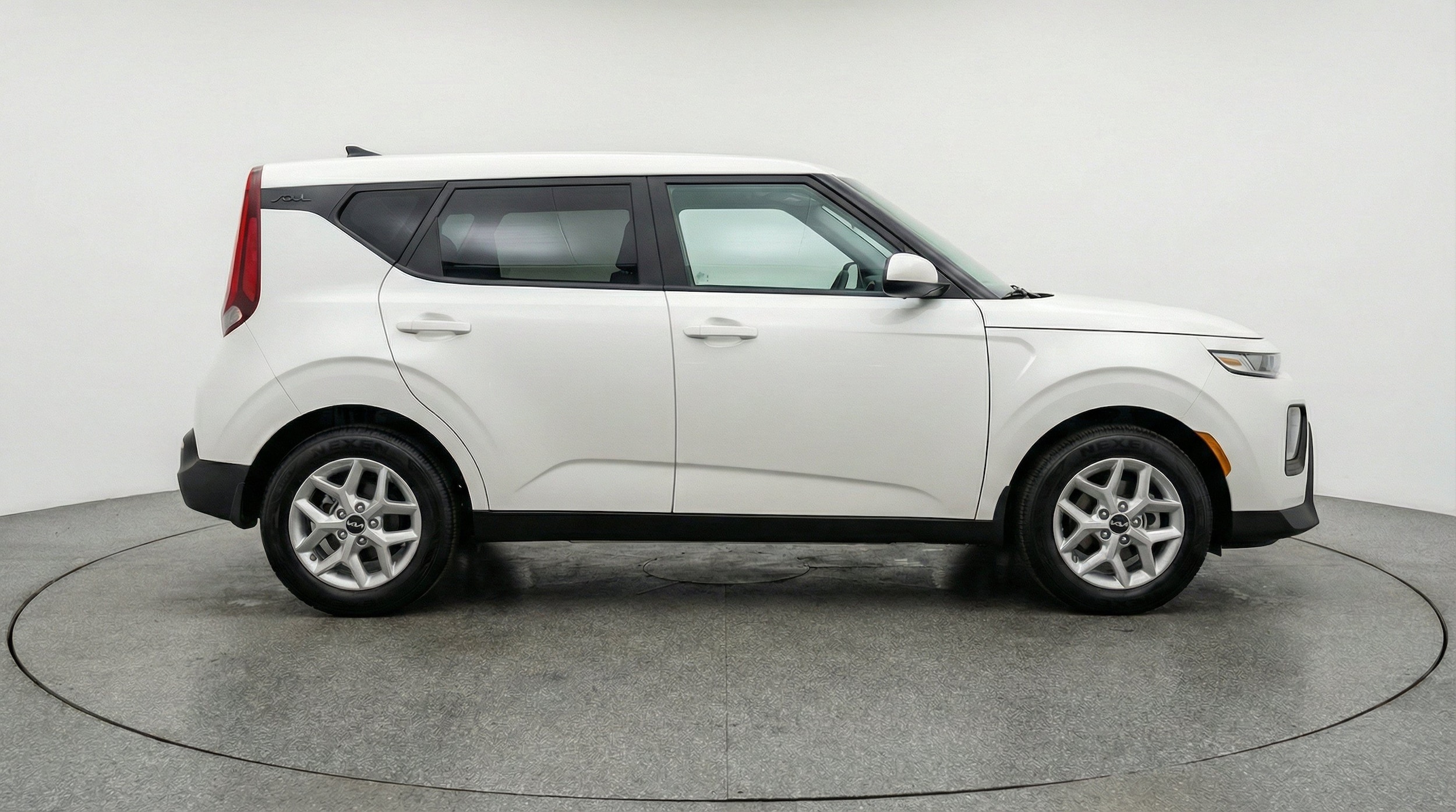 Thumbnail: 2025 Kia Soul - 11