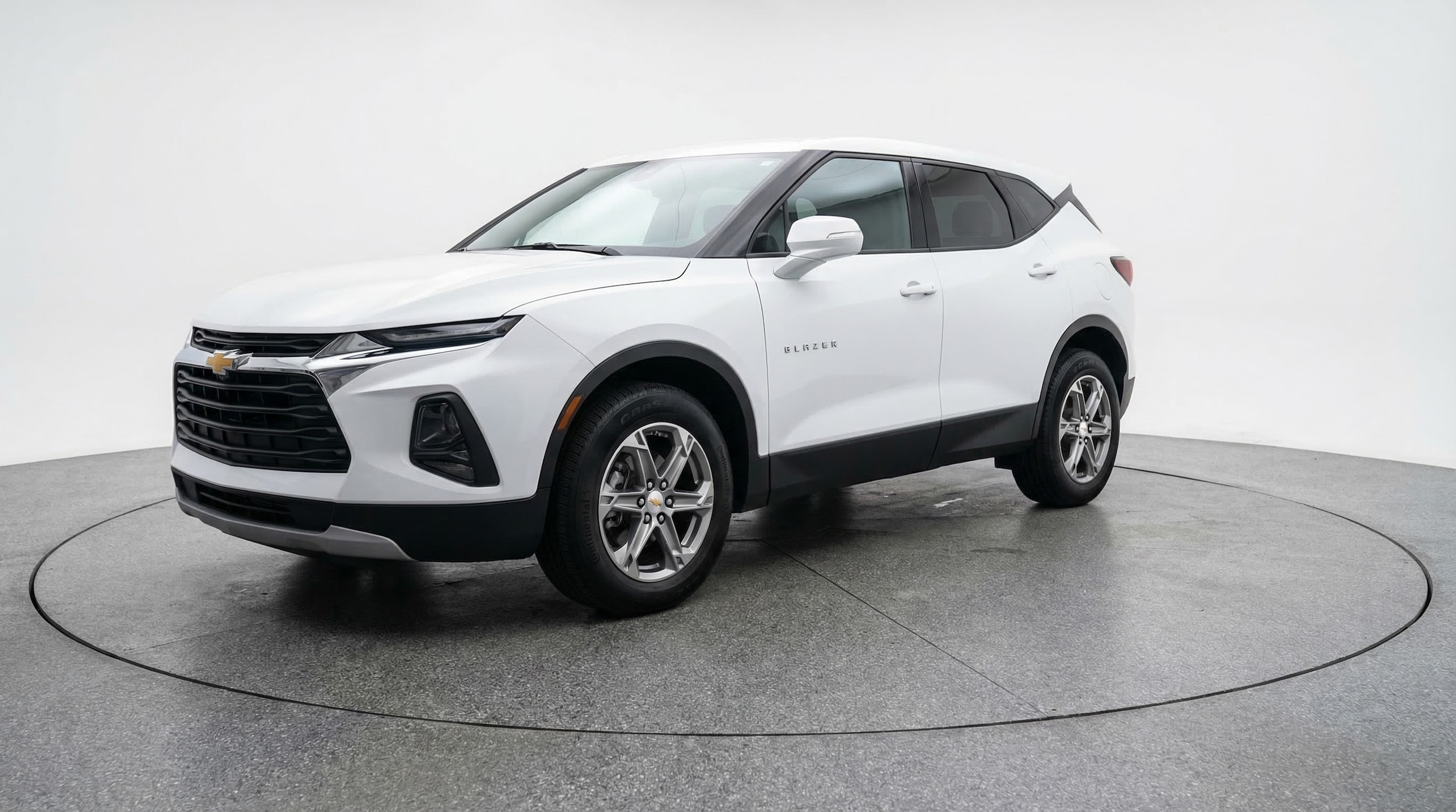 Thumbnail: 2025 Chevrolet Blazer - 3