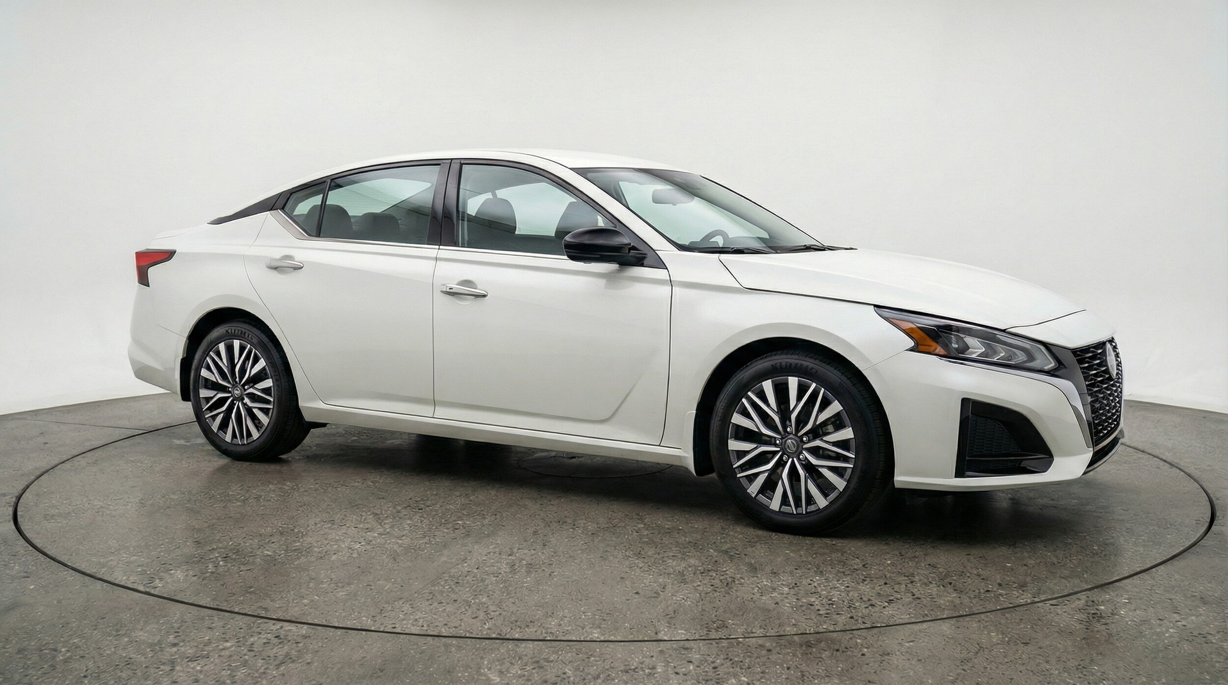 Thumbnail: 2025 Nissan Altima - 1