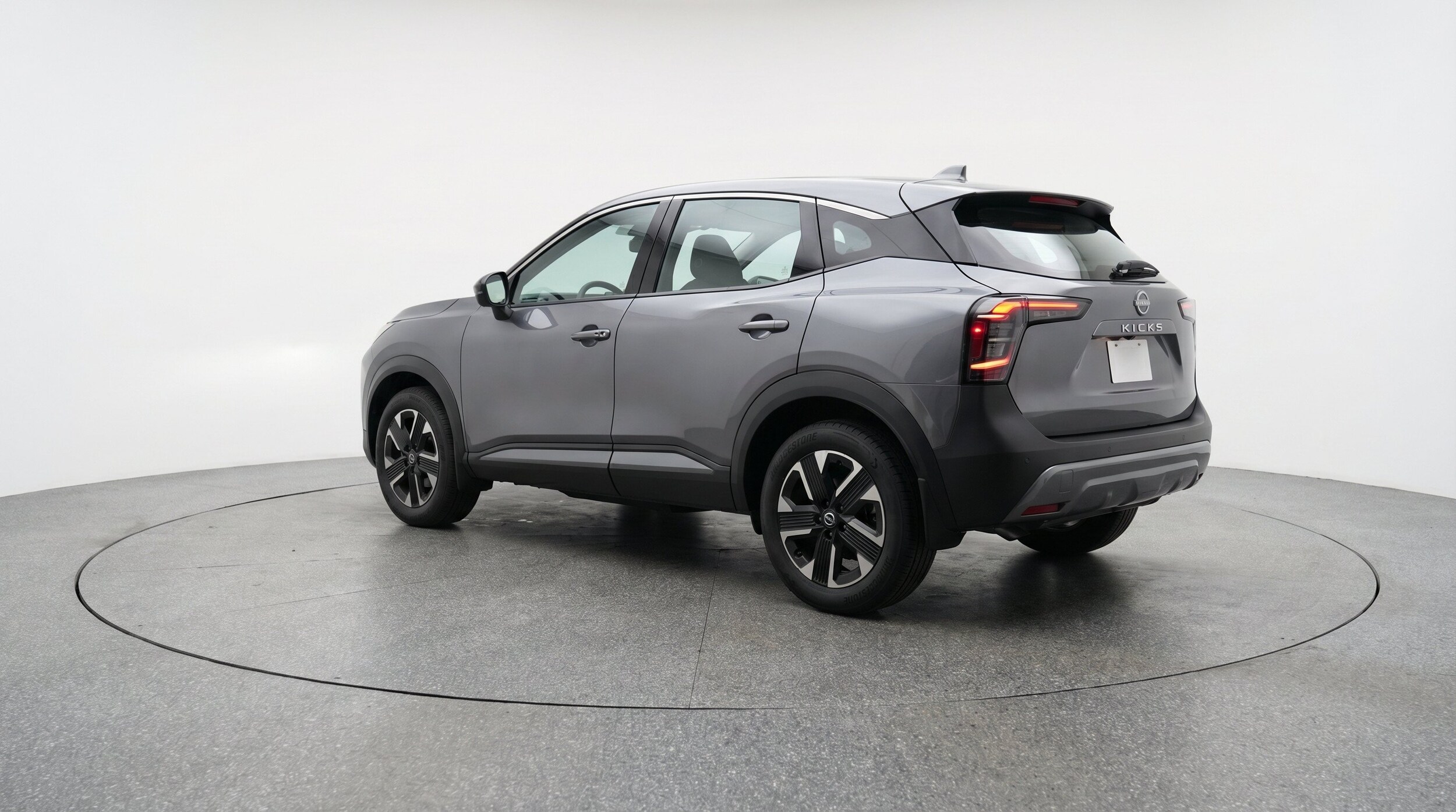 Thumbnail: 2026 Nissan Kicks - 6