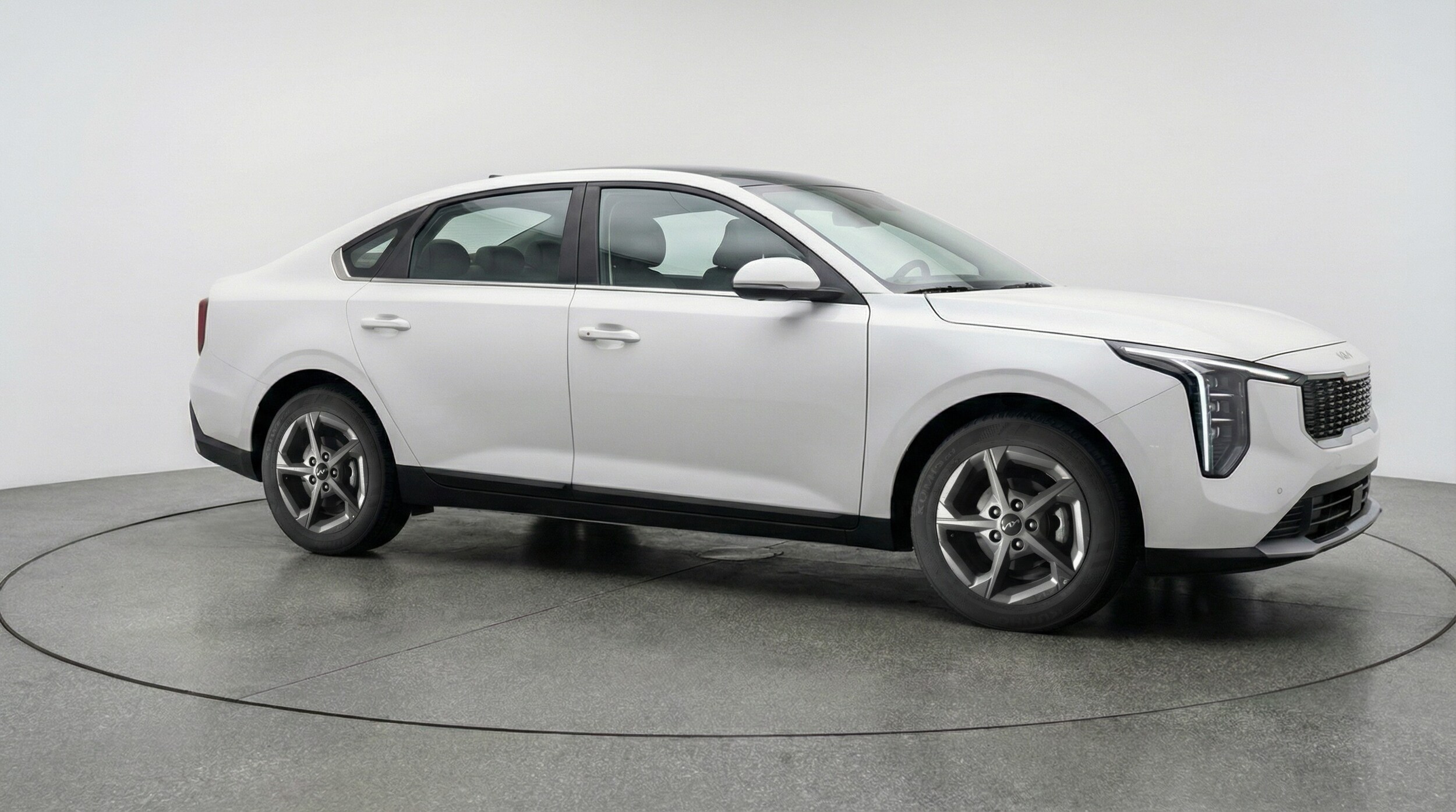 Thumbnail: 2025 Kia K4 - 1