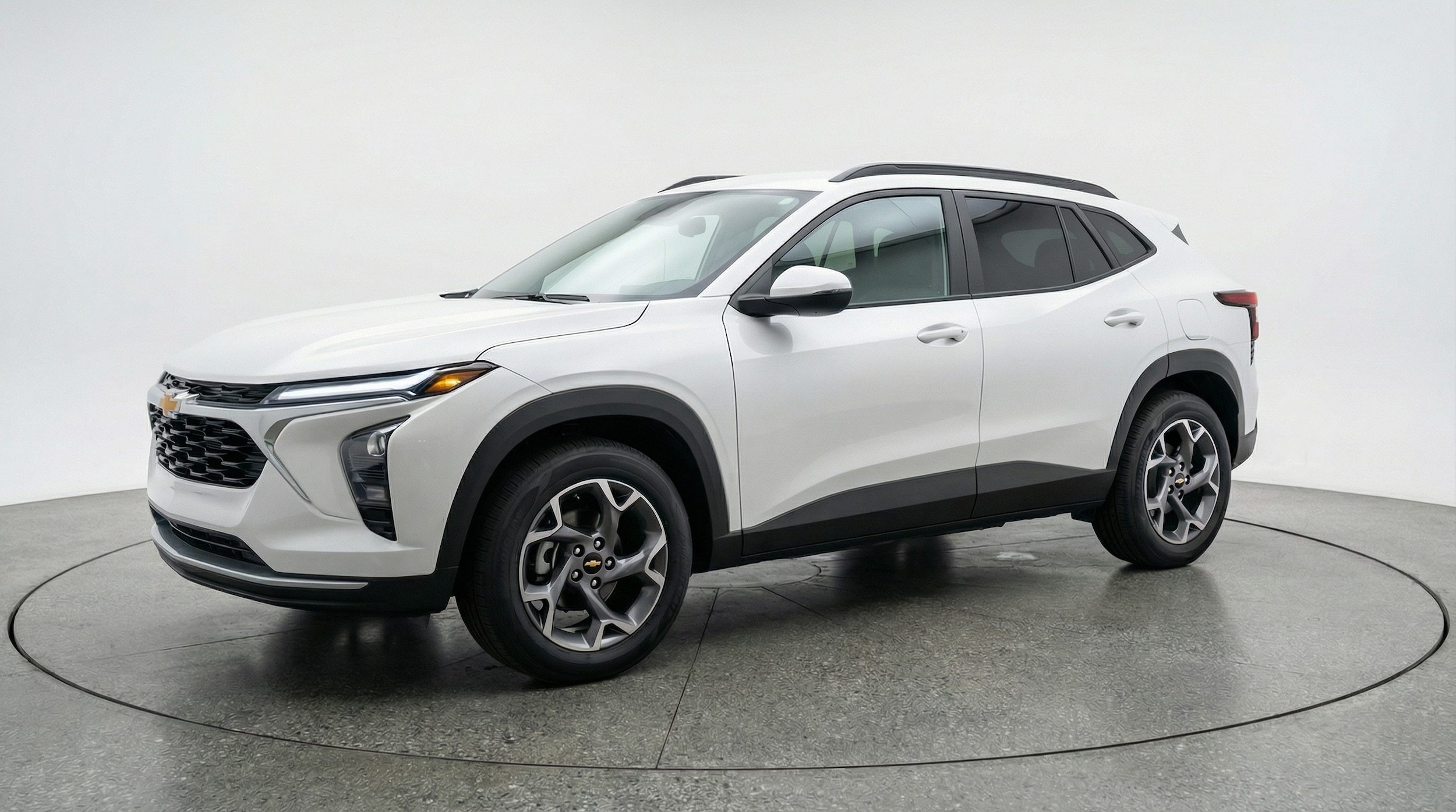 Thumbnail: 2025 Chevrolet Trax - 3