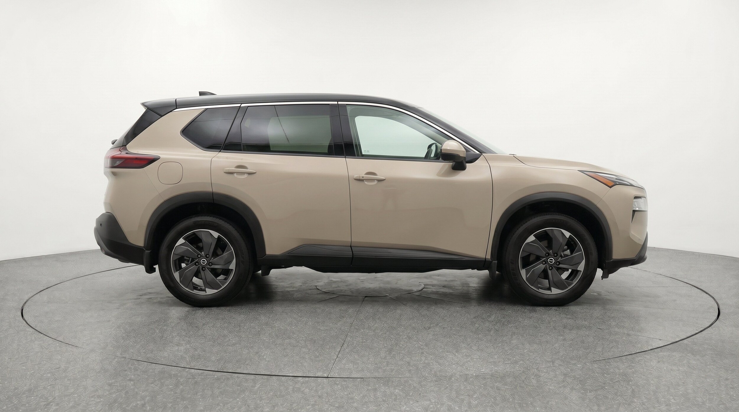 Thumbnail: 2025 Nissan Rogue - 10