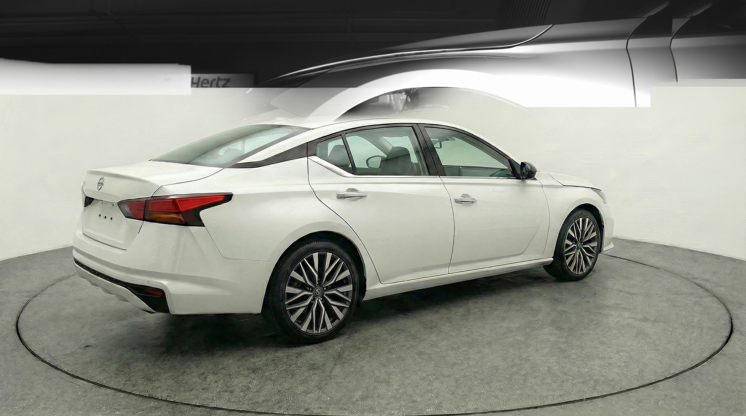 Thumbnail: 2025 Nissan Altima - 7