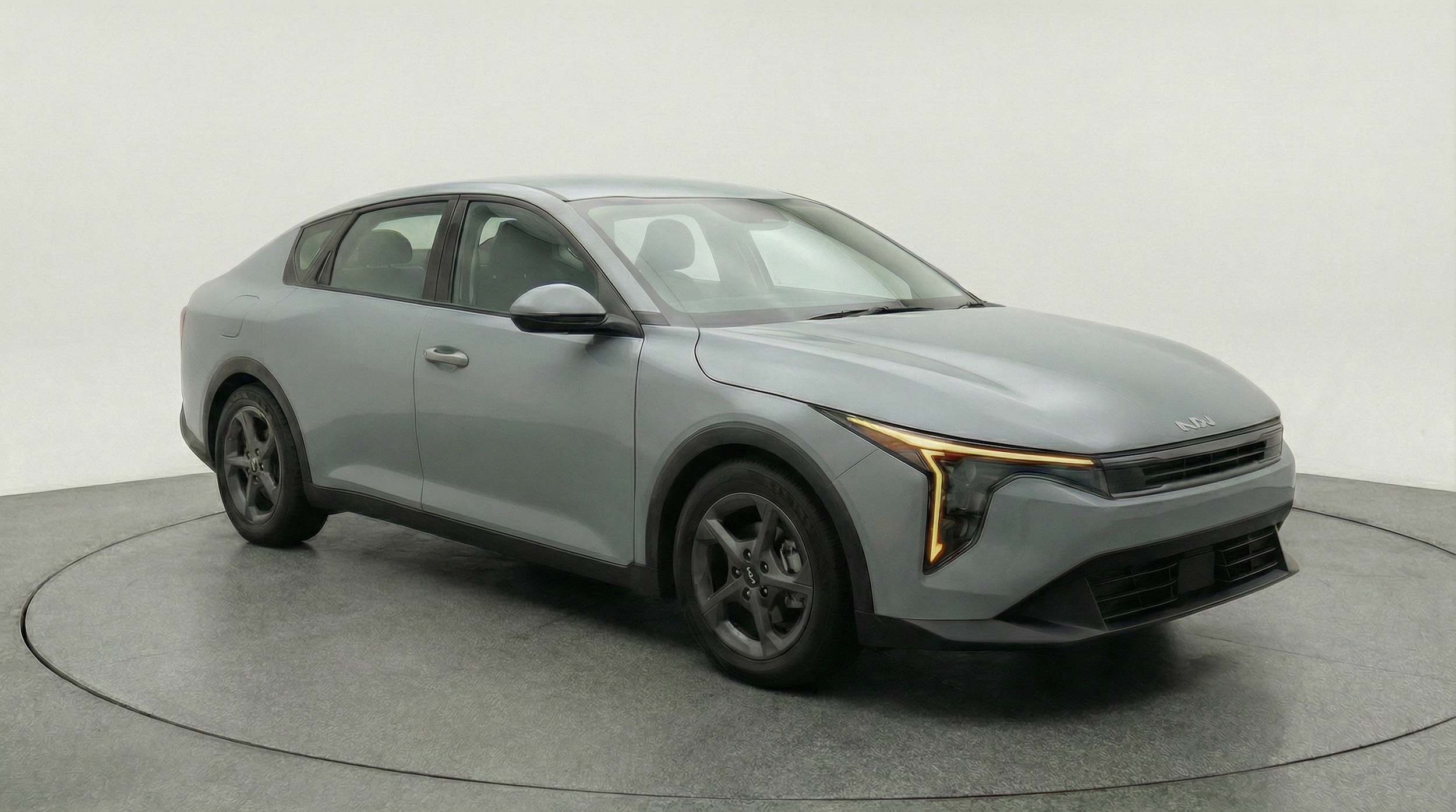 Thumbnail: 2025 Kia K4 - 1