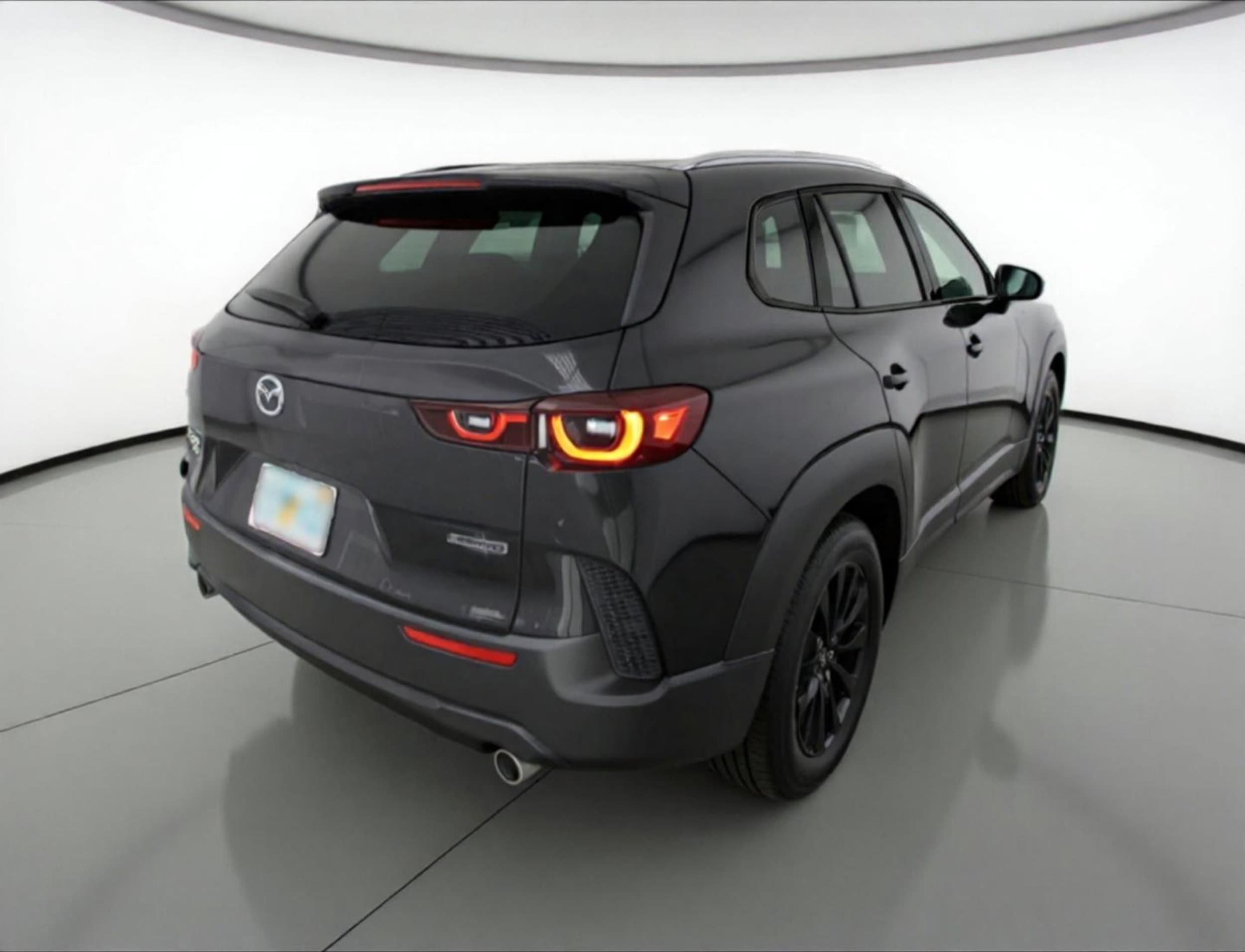Thumbnail: 2025 Mazda CX-50 - 7