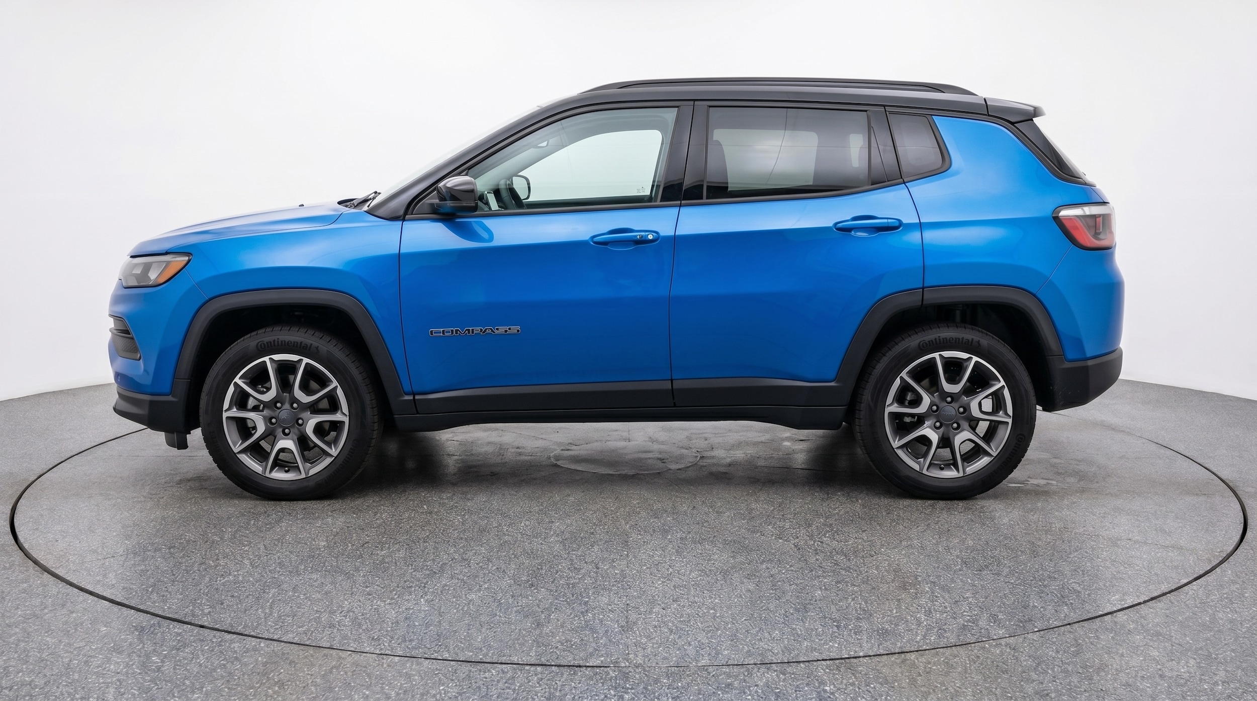 Thumbnail: 2025 Jeep Compass - 4