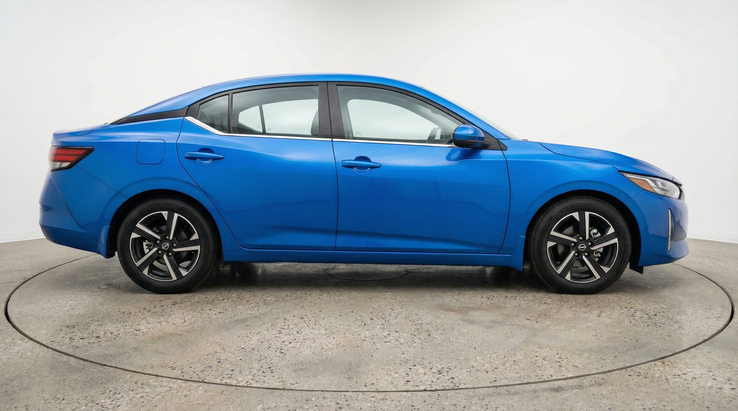 Thumbnail: 2025 Nissan Sentra - 11