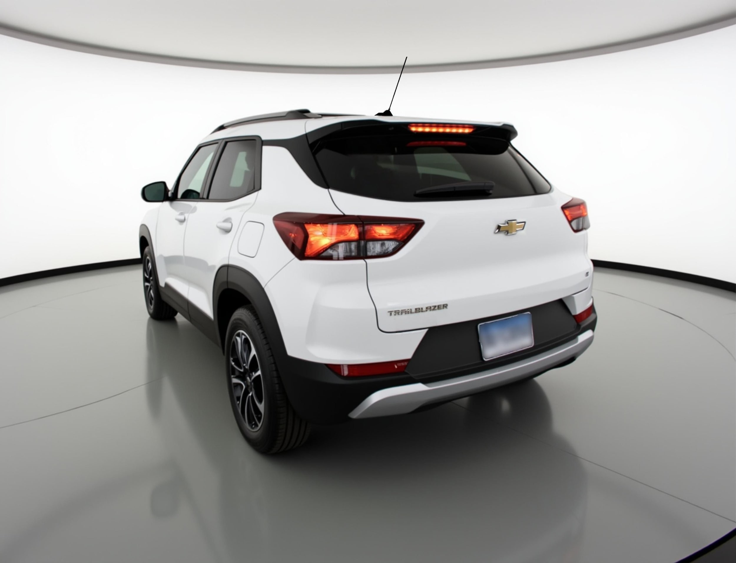 Thumbnail: 2025 Chevrolet TrailBlazer - 5