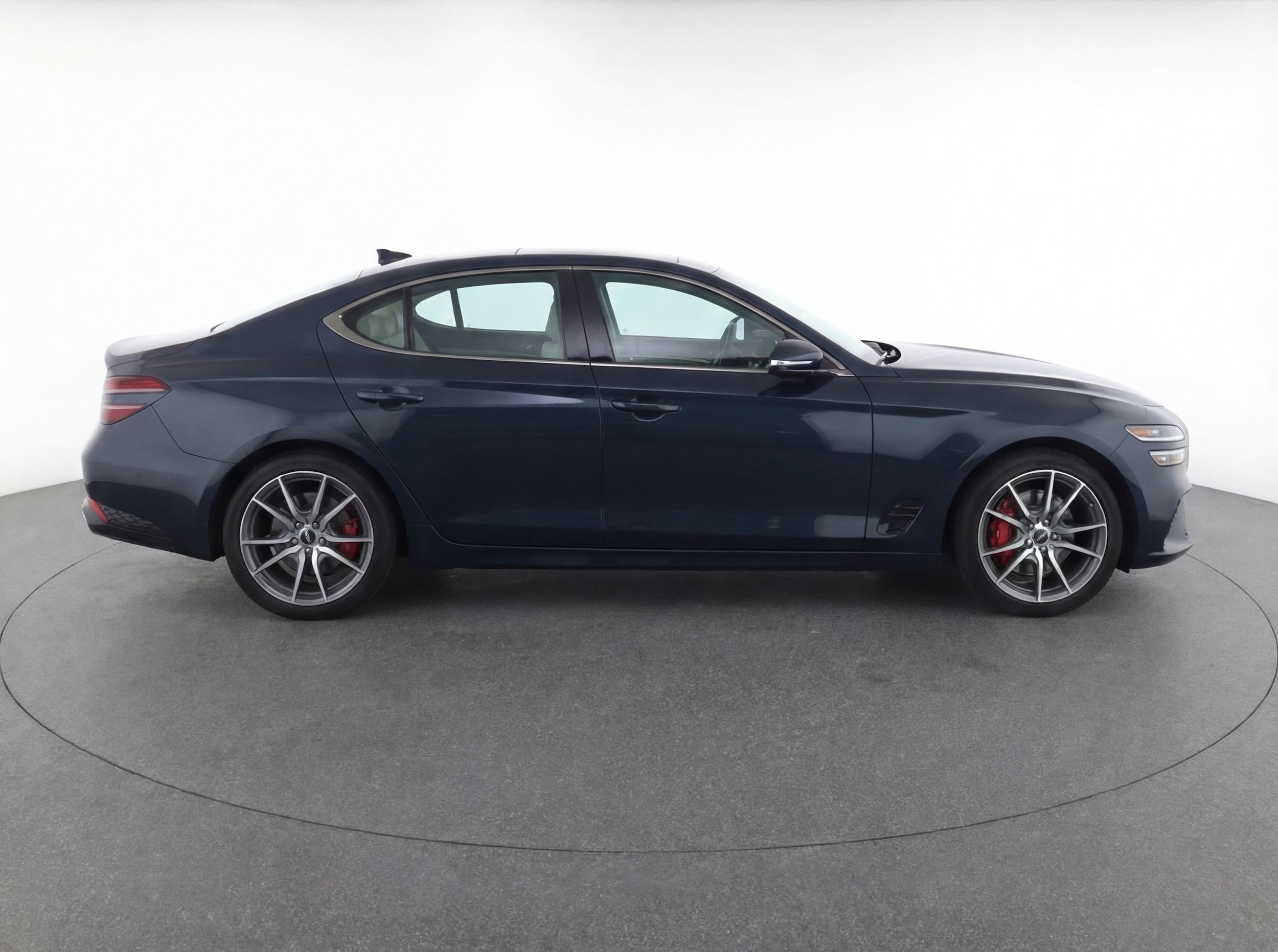 Thumbnail: 2025 Genesis G70 - 8