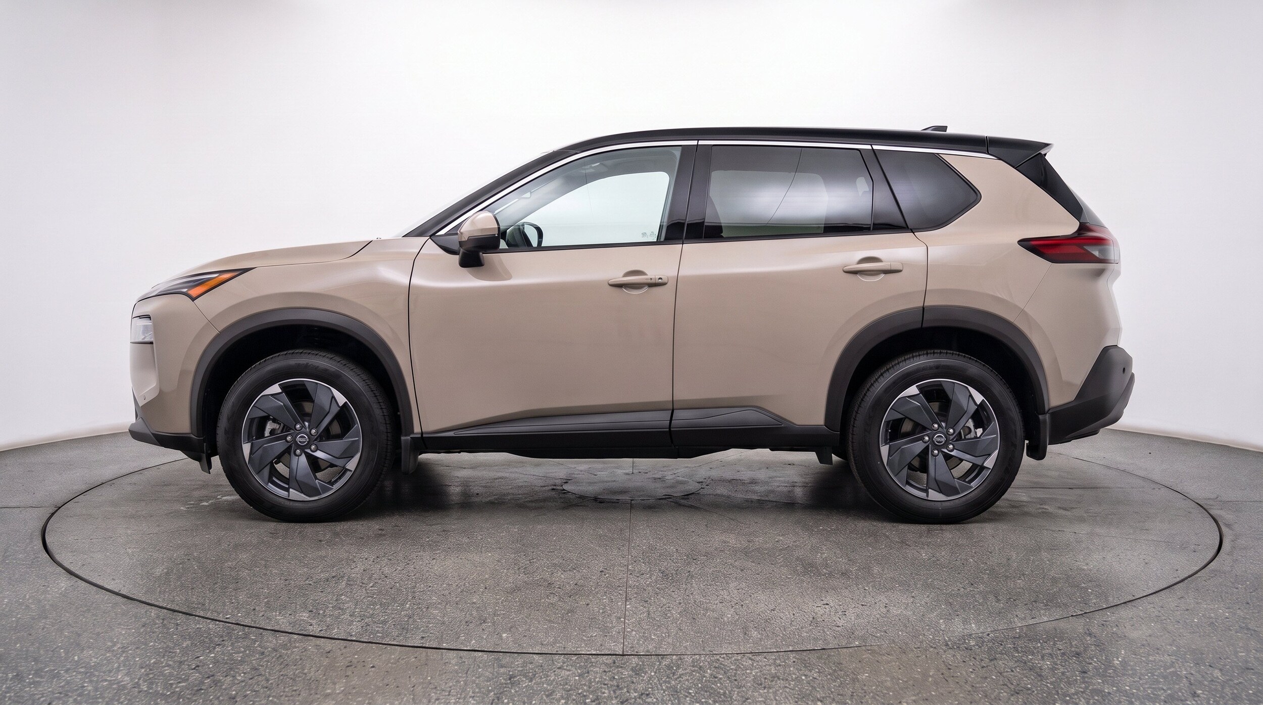 Thumbnail: 2025 Nissan Rogue - 5