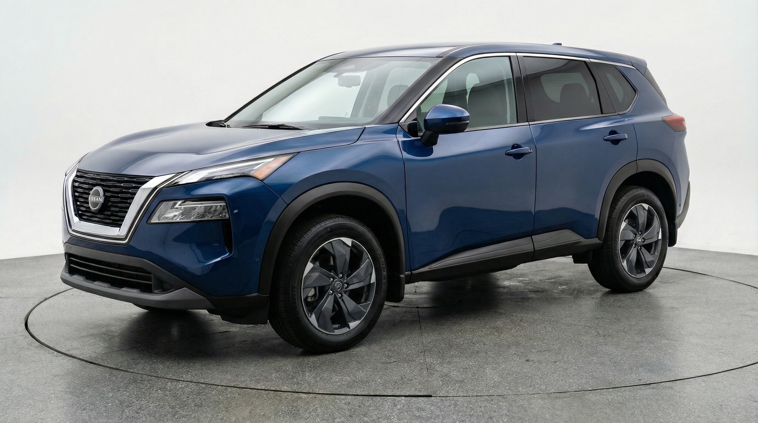 Thumbnail: 2025 Nissan Rogue - 3