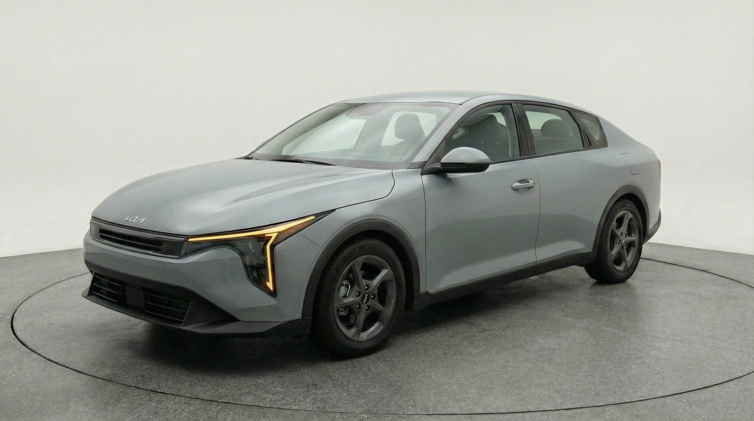 Thumbnail: 2025 Kia K4 - 3