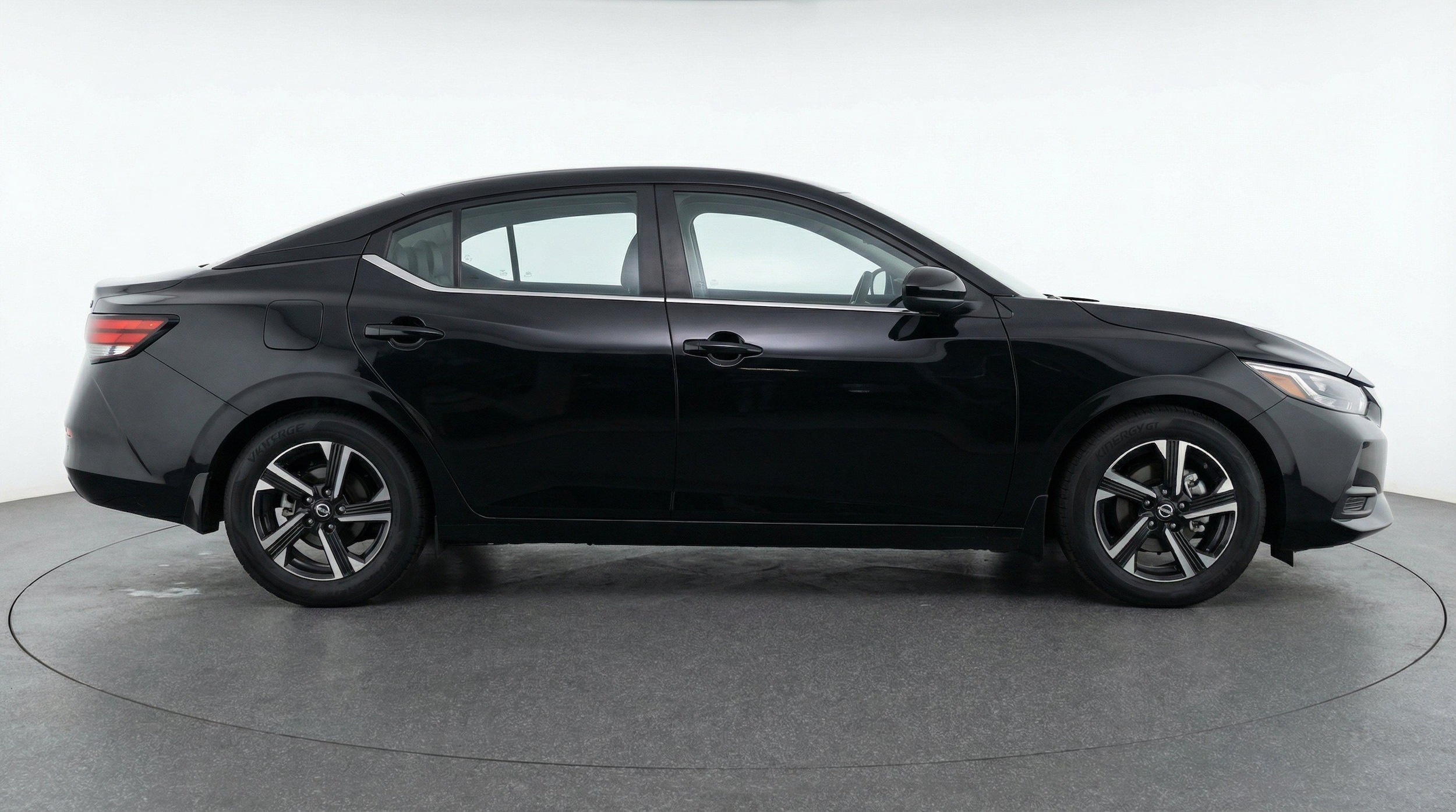 Thumbnail: 2025 Nissan Sentra - 11