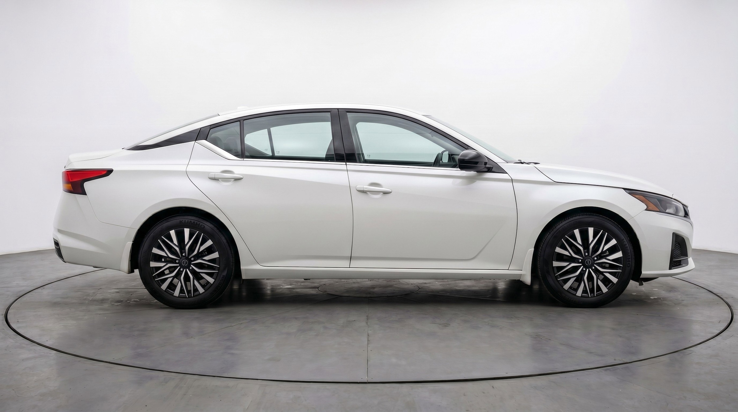Thumbnail: 2025 Nissan Altima - 11