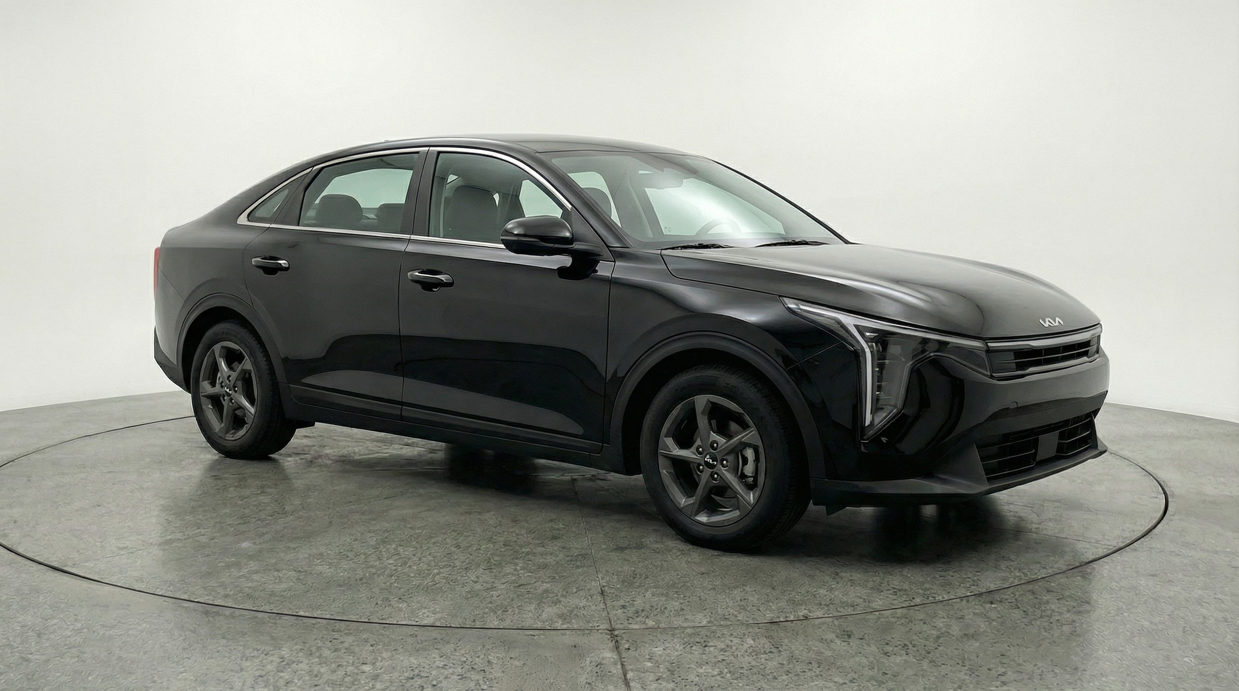 Thumbnail: 2025 Kia K4 - 1