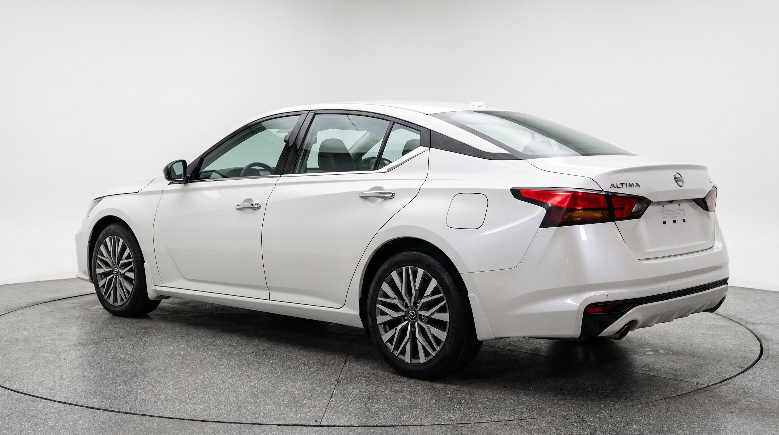 Thumbnail: 2025 Nissan Altima - 6