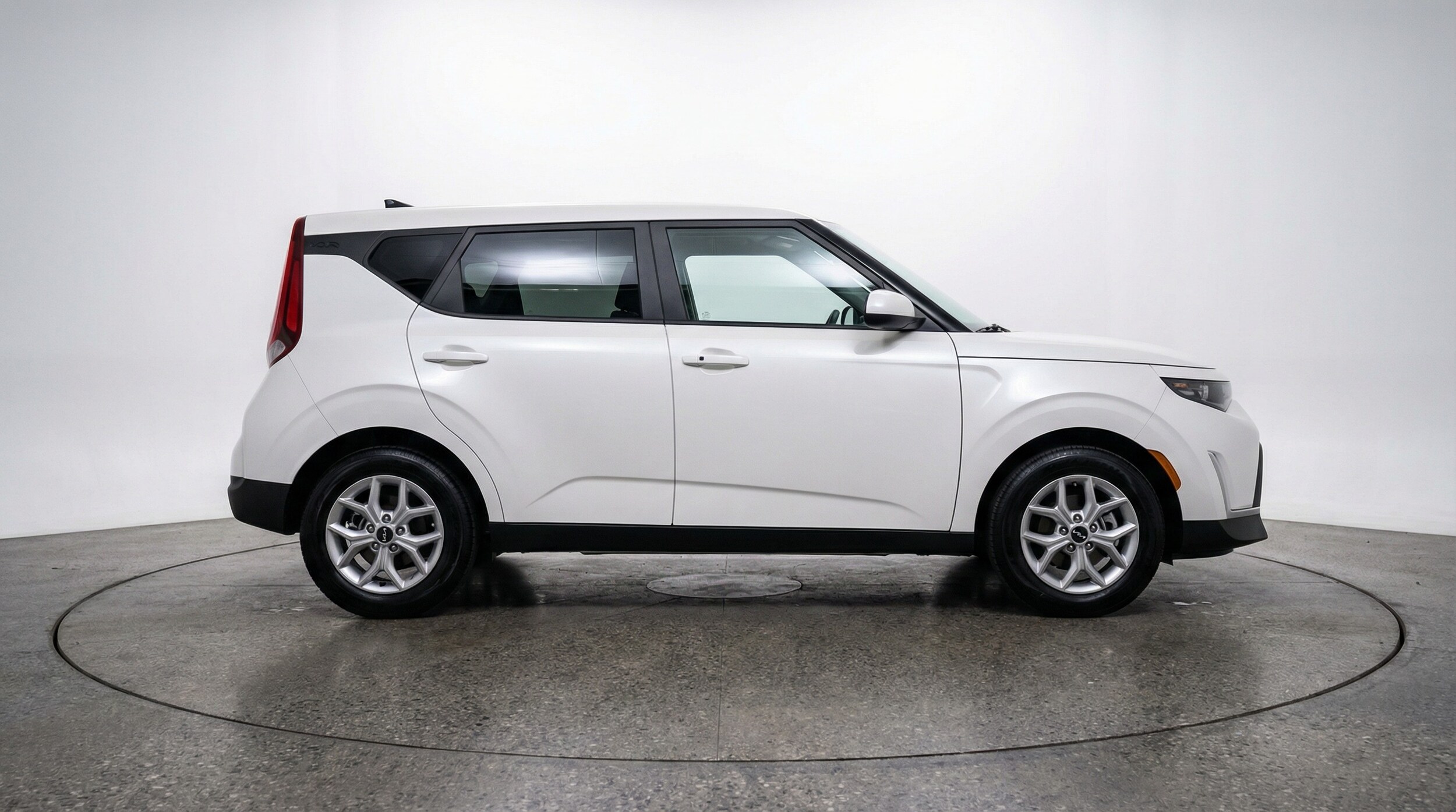 Thumbnail: 2025 Kia Soul - 8