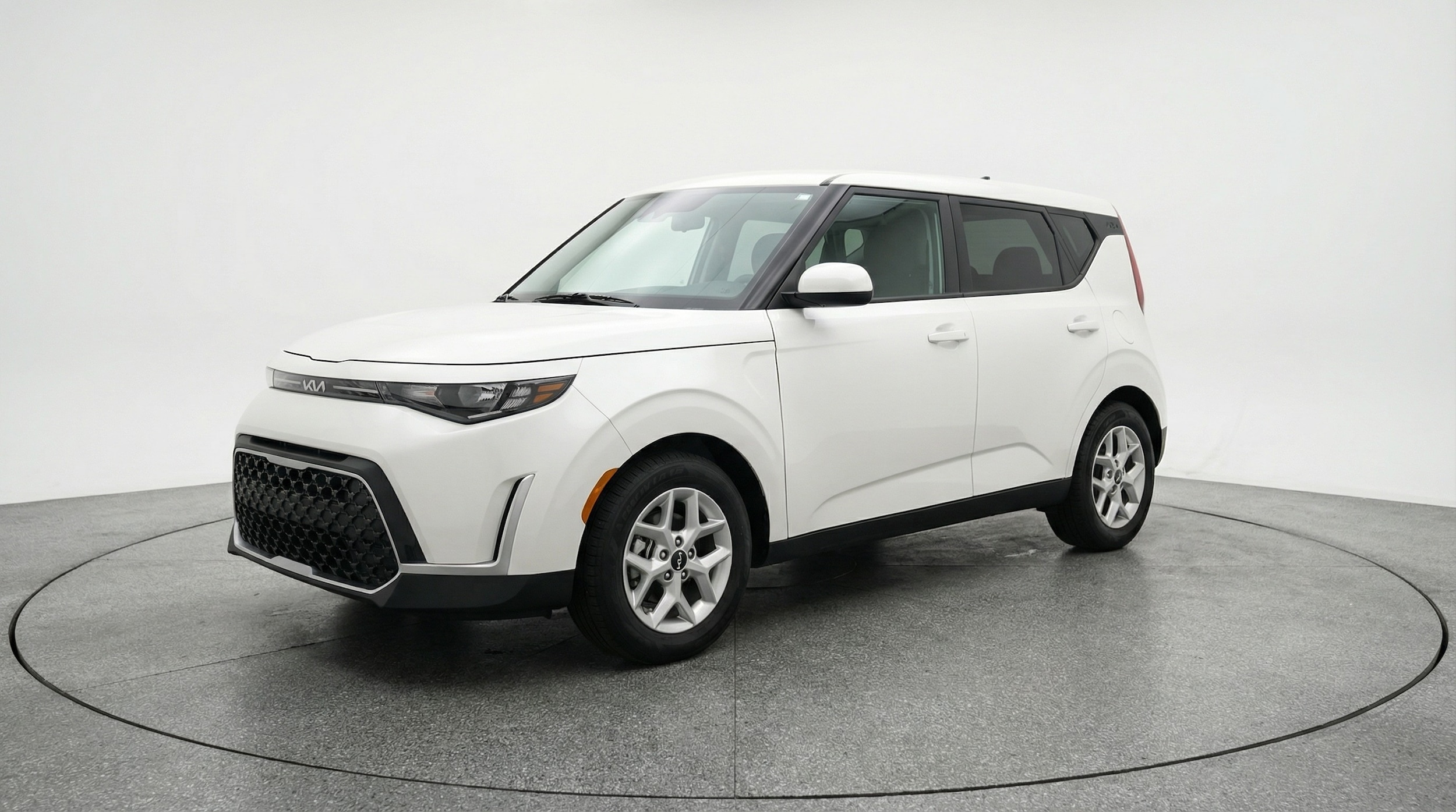 Thumbnail: 2025 Kia Soul - 3