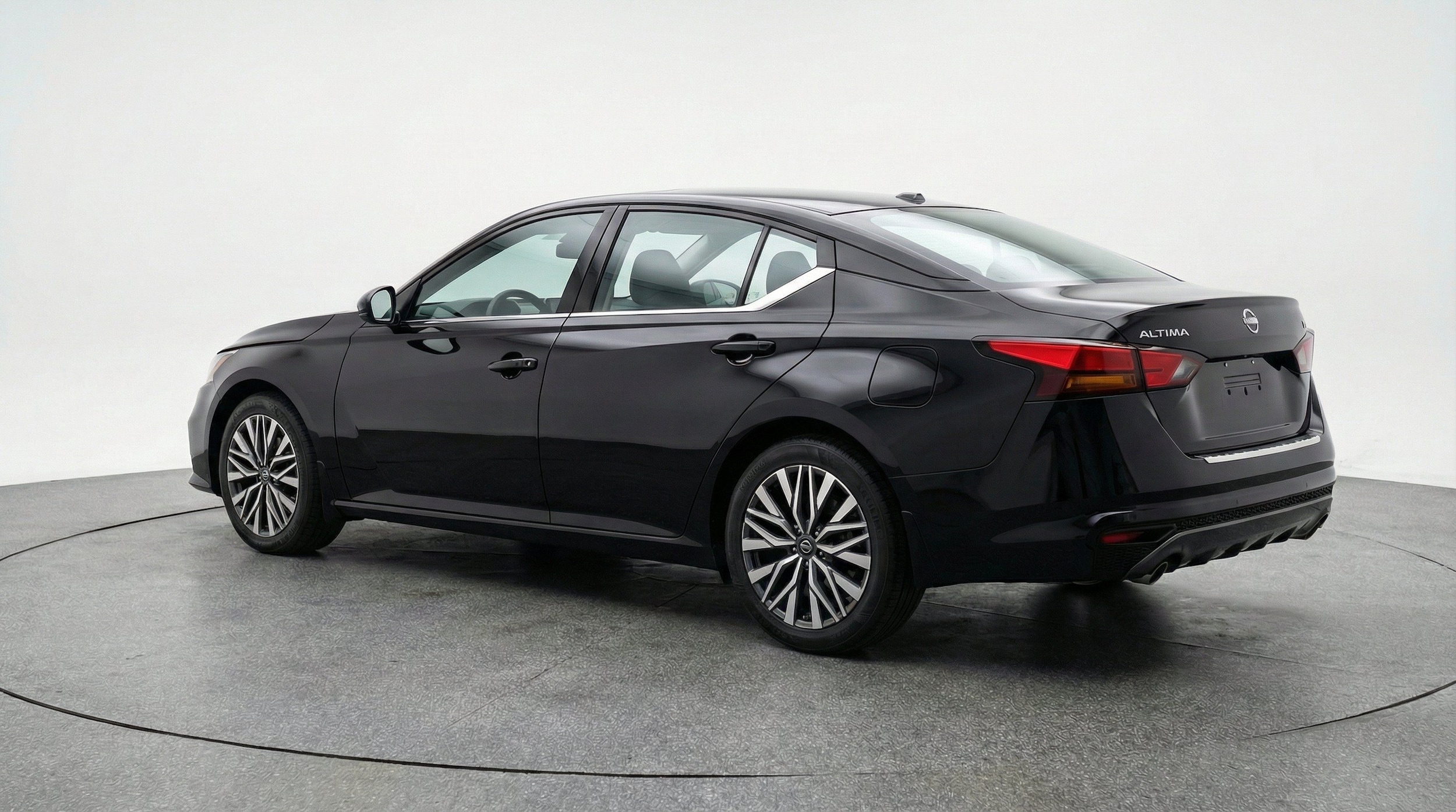Thumbnail: 2026 Nissan Altima - 6