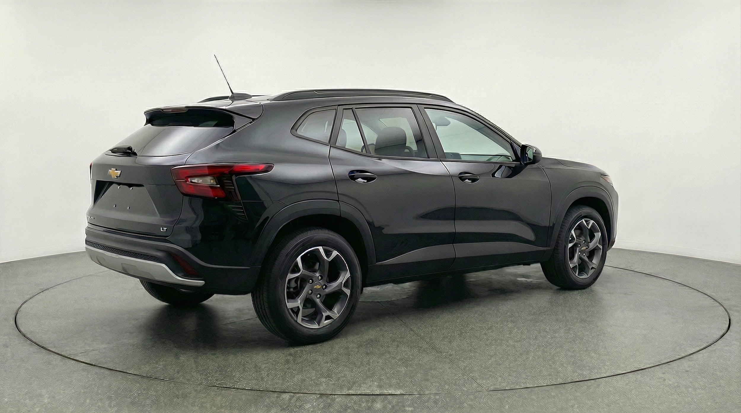 Thumbnail: 2025 Chevrolet Trax - 7