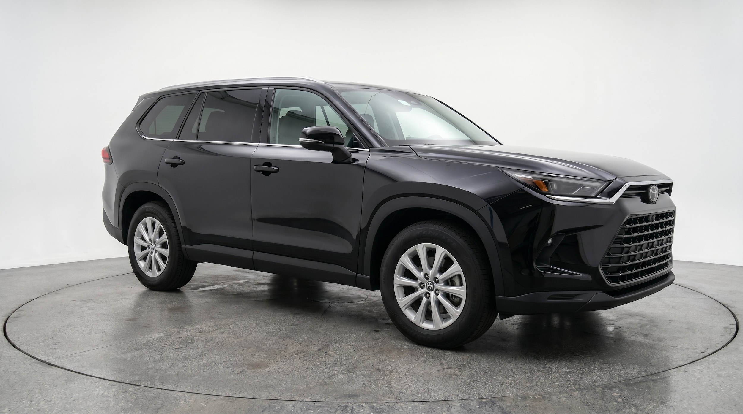 Thumbnail: 2025 Toyota Grand Highlander - 1