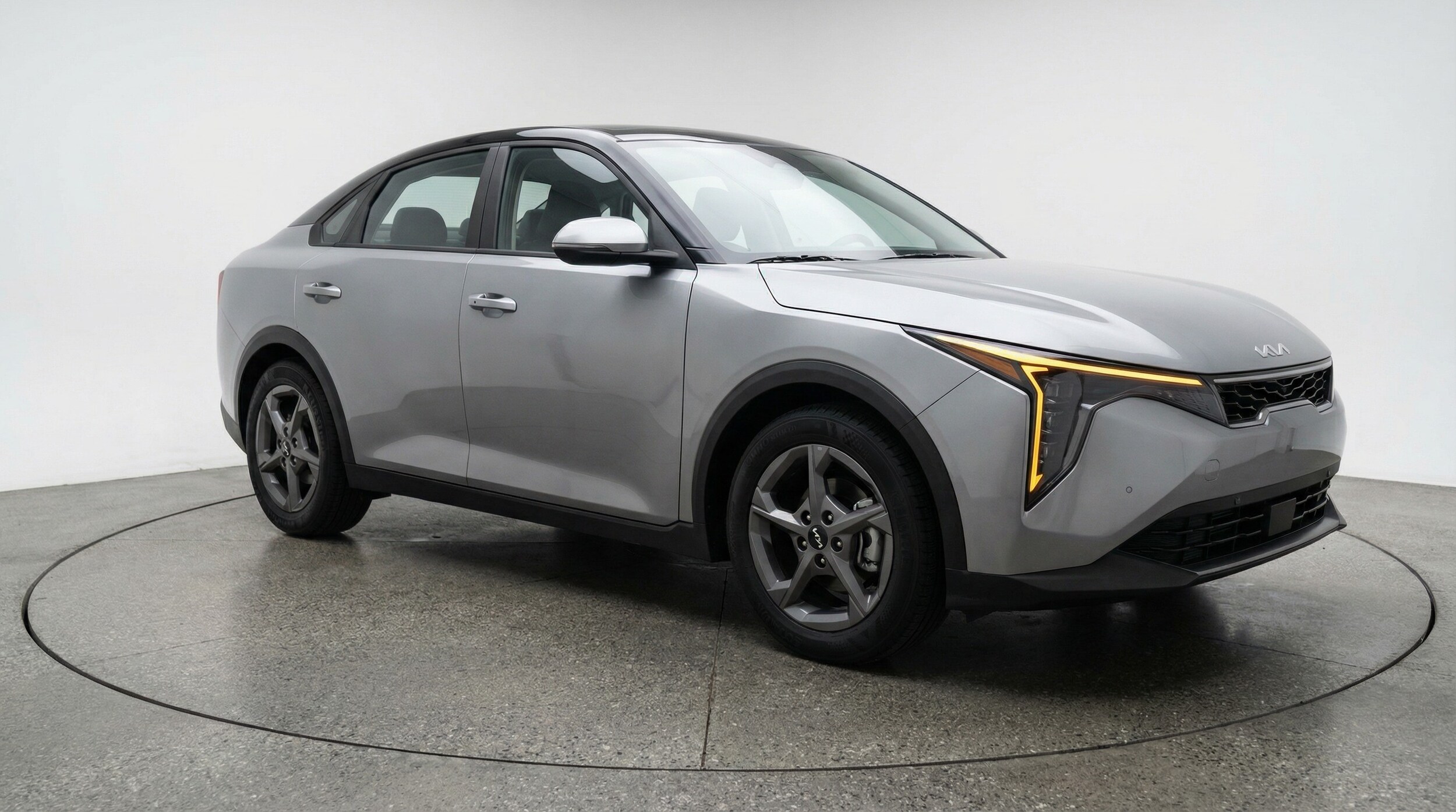 Thumbnail: 2025 Kia K4 - 1