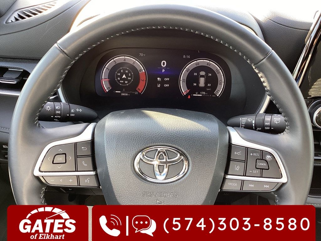 2025 Toyota Highlander XSE - Photo 28
