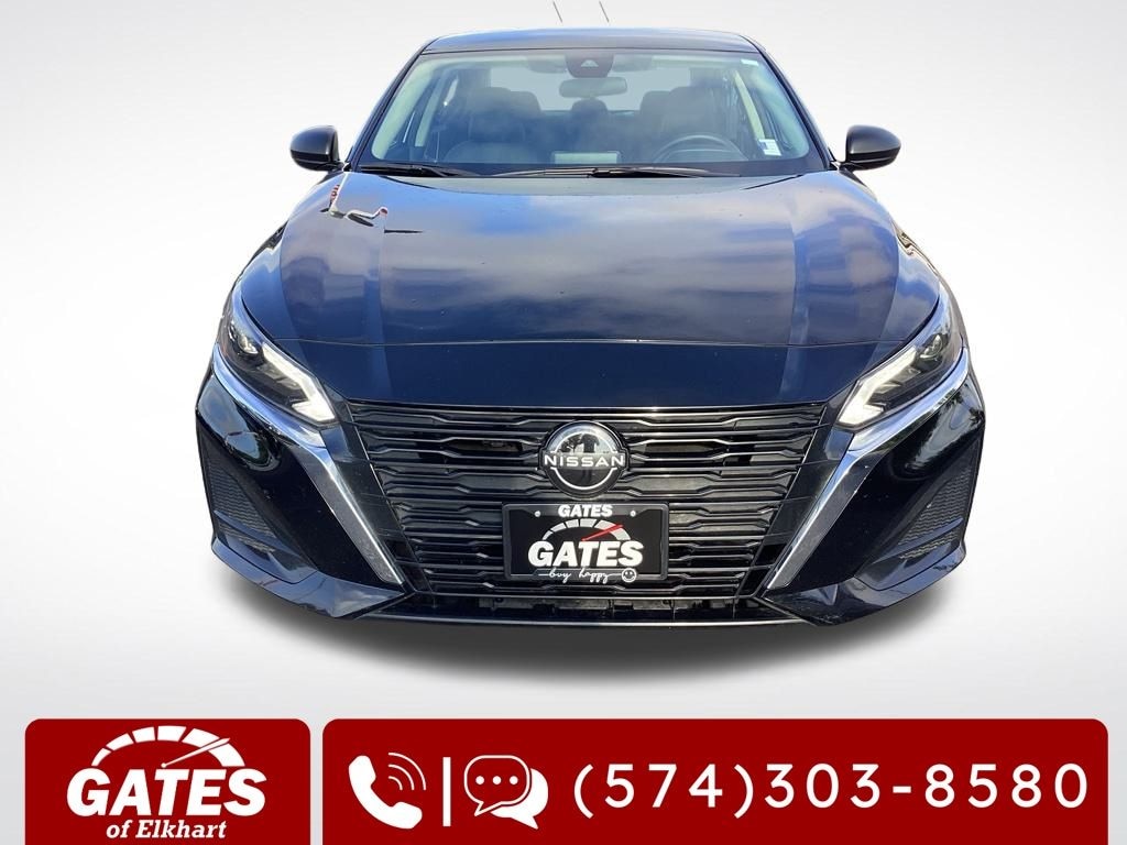 Used 2024 Nissan Altima 2.5 SV Sedan