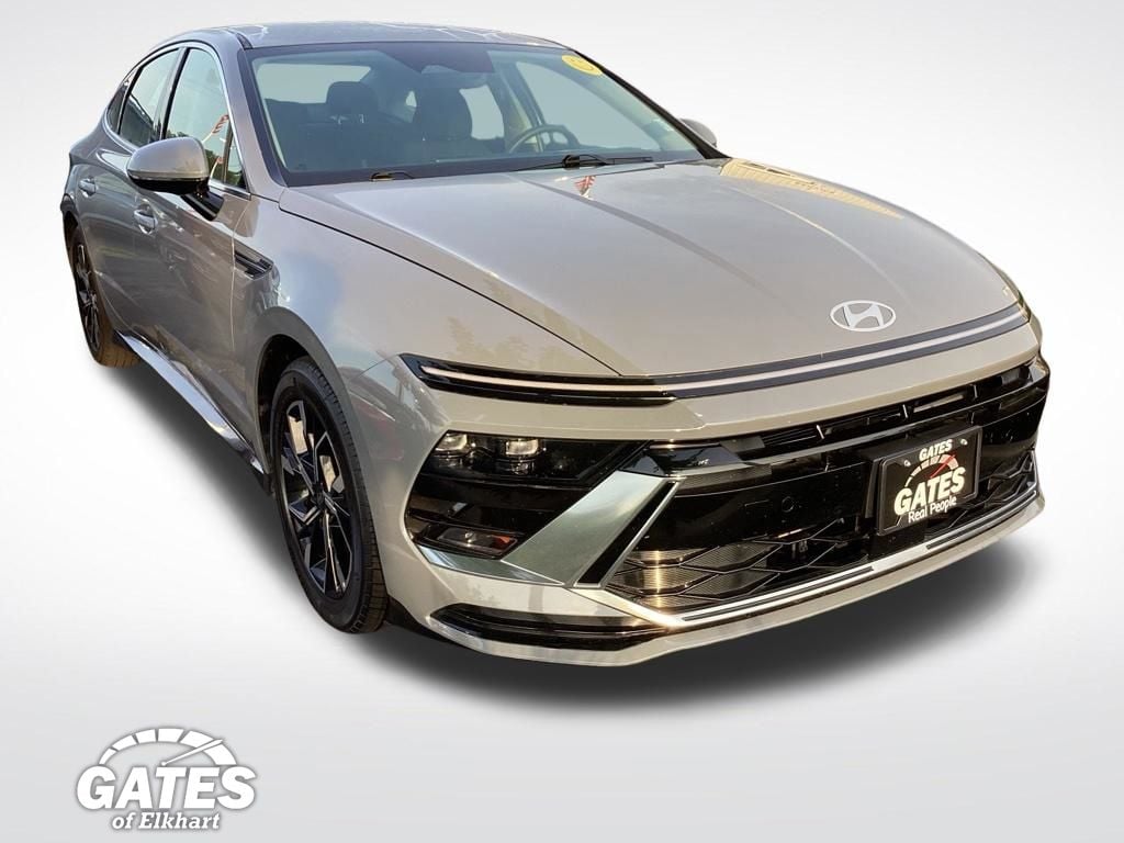 Used 2024 Hyundai Sonata SEL Sedan