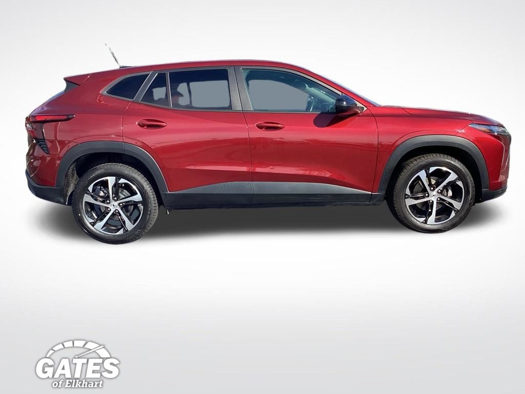 2024 Chevrolet Trax RS - Photo 13