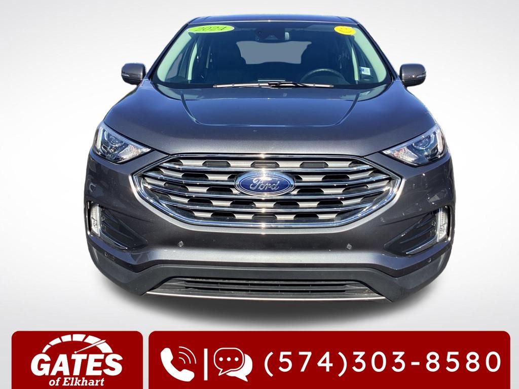 2024 Ford Edge Titanium photo 2