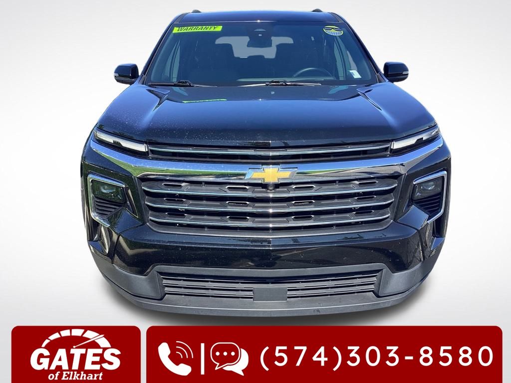 2025 Chevrolet Traverse photo 2
