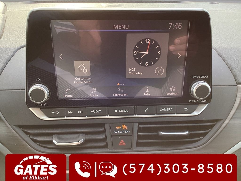 Used 2024 Nissan Altima 2.5 SV Sedan