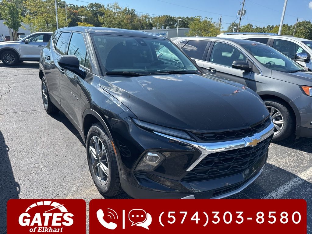 2024 Chevrolet Blazer 2LT photo 3