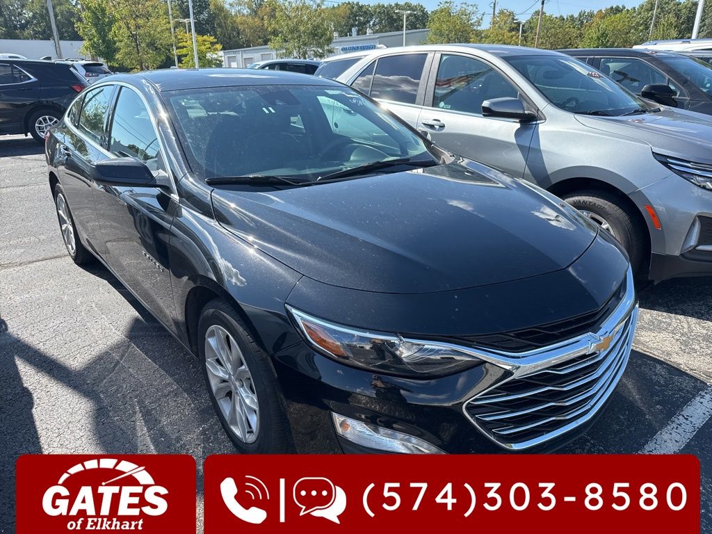 2021 Chevrolet Malibu 1LT photo 3