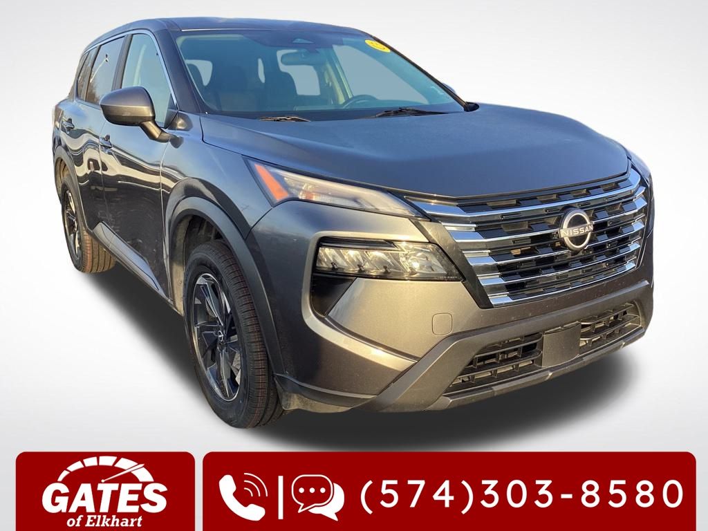 2024 Nissan Rogue SV's photo