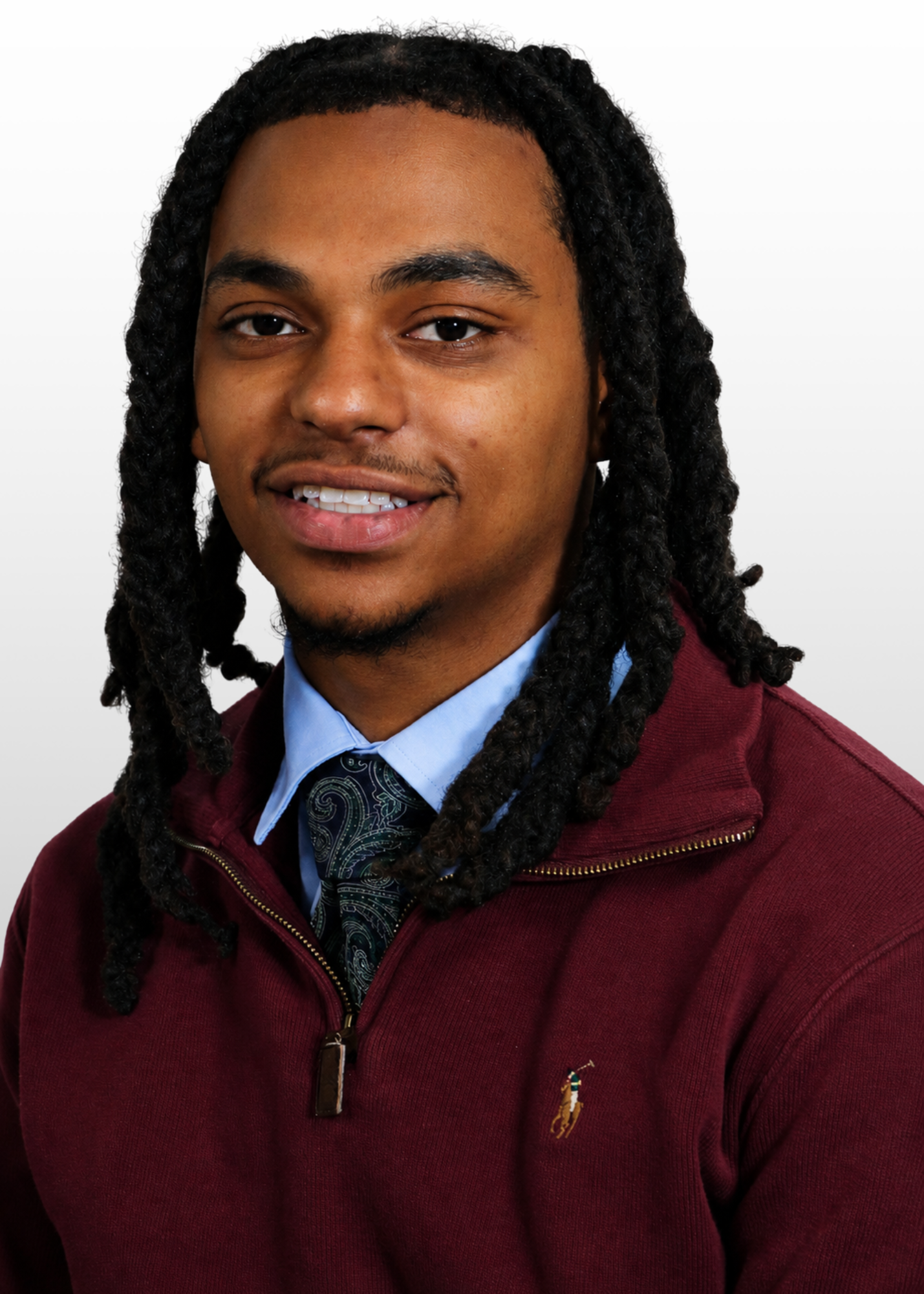 Staff member Devin Scott from ID_37484c845927