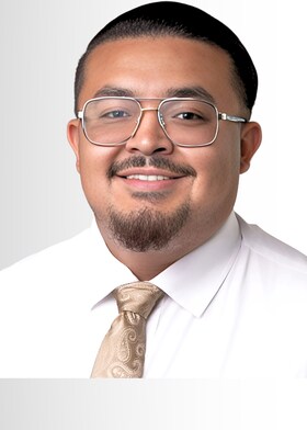 Staff member Jose Rodriguez from ID_37484c845927
