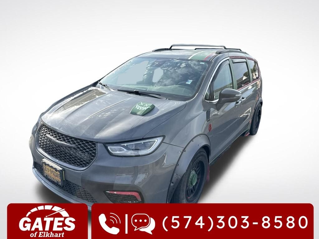 Used 2022 Chrysler Pacifica Touring L Minivan/Van