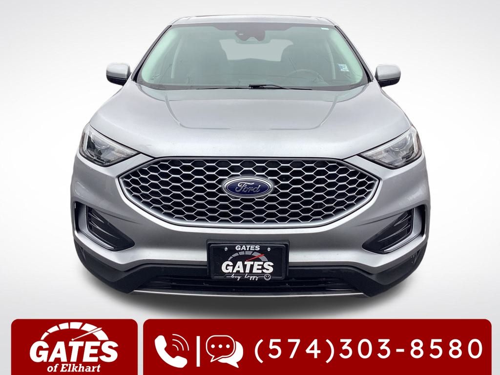 2023 Ford Edge SEL photo 2