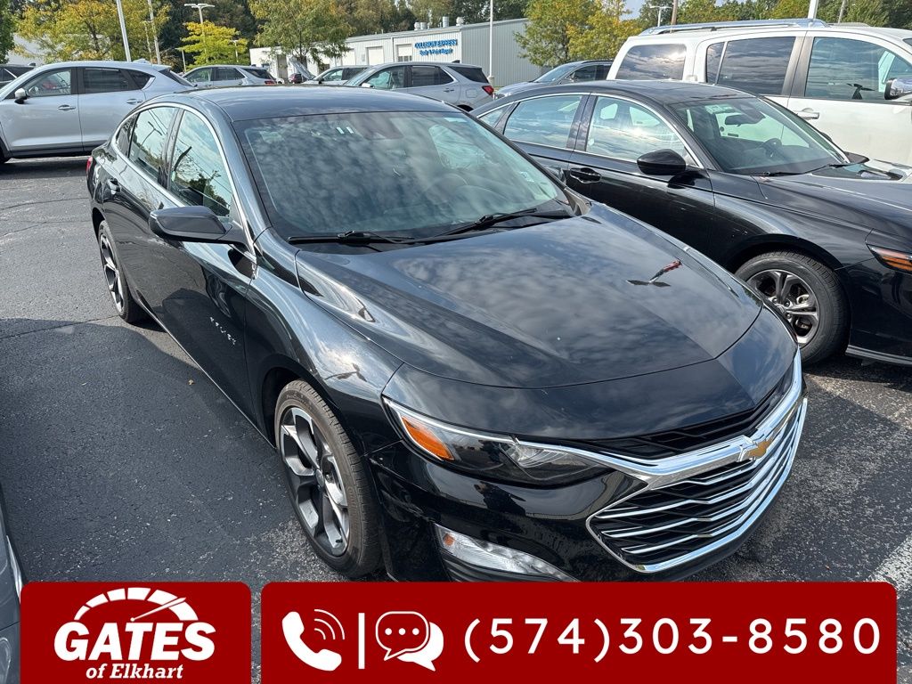 2024 Chevrolet Malibu 1LT photo 3