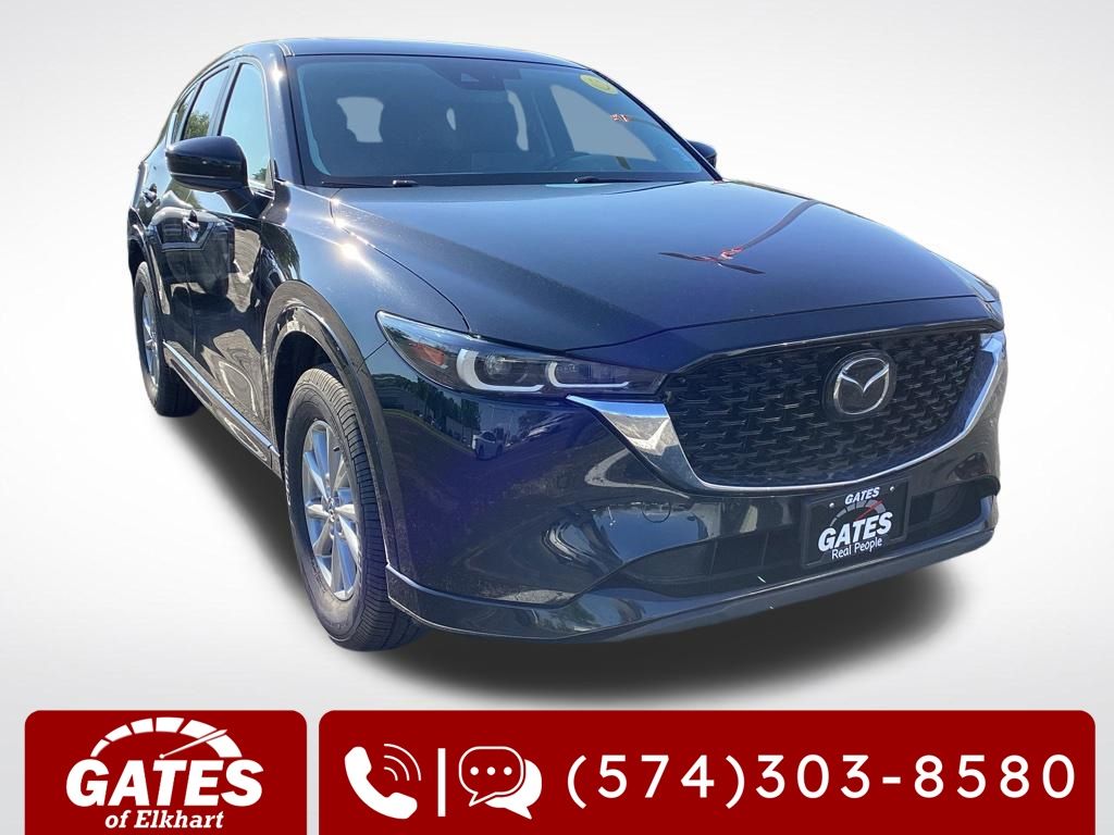 2025 Mazda CX-5 S Preferred package Auto AWD's photo