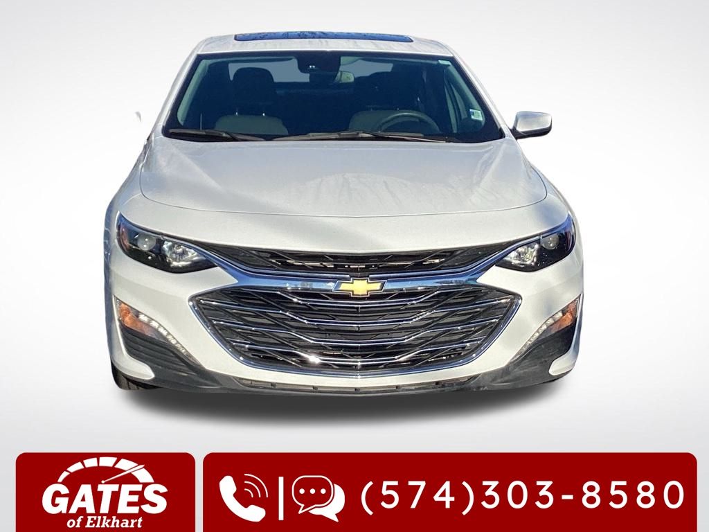 2024 Chevrolet Malibu 1LT photo 2