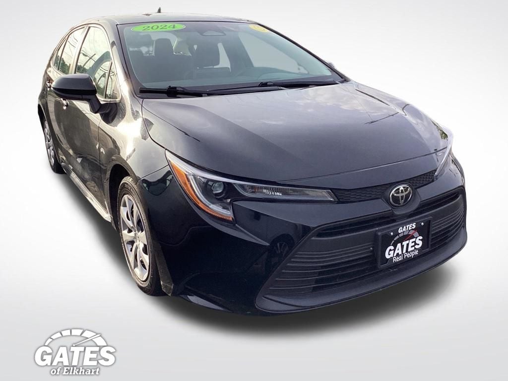 Used 2024 Toyota Corolla LE Sedan