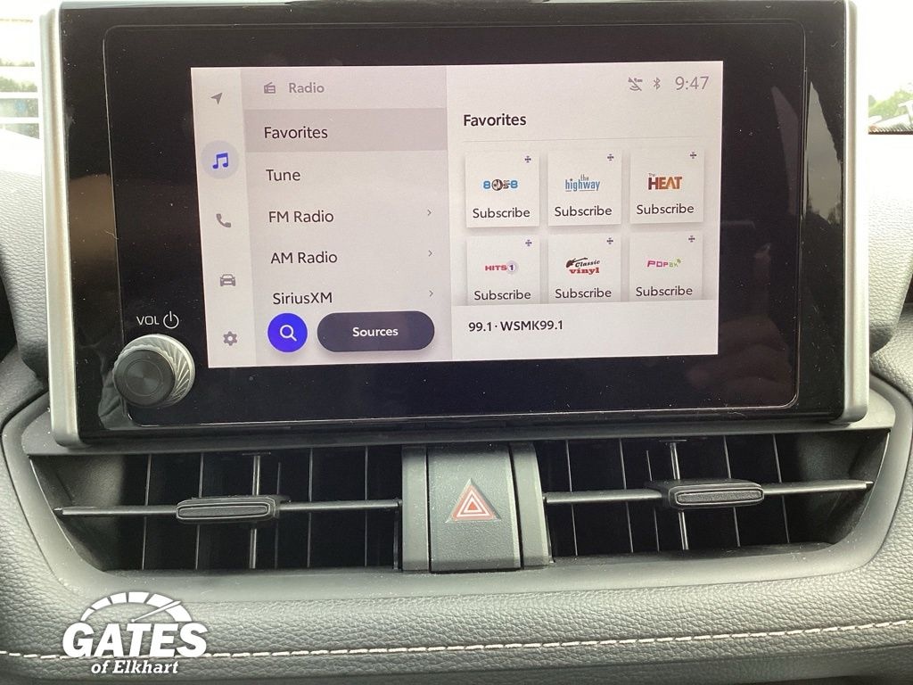 Used 2025 Toyota RAV4 Hybrid XLE SUV