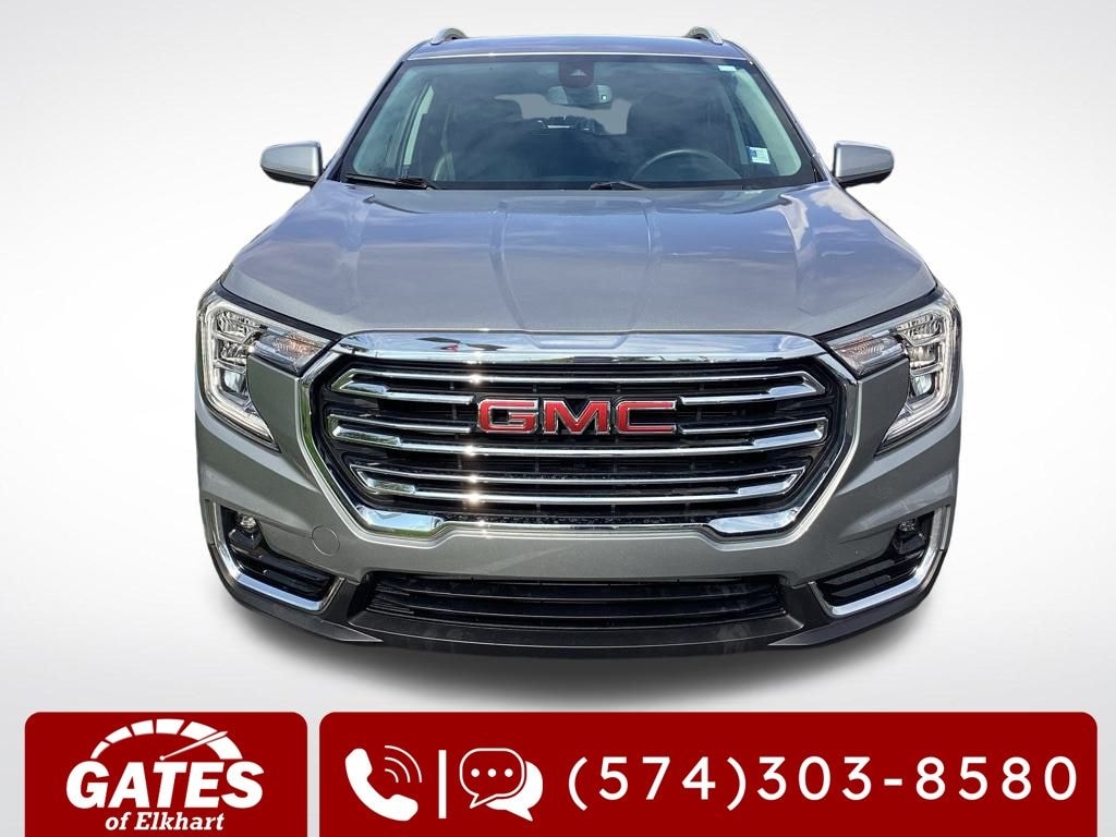 Used 2024 GMC Terrain SLT SUV