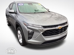 2024 Chevrolet Trax LS SUV