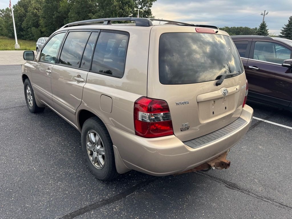Used 2004 Toyota Highlander SUV