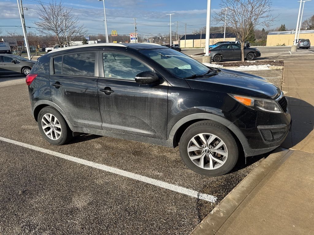 Used 2015 Kia Sportage LX AWD SUV